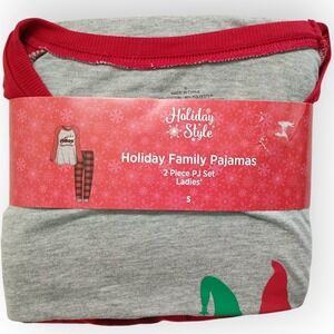Holiday Style Family Pajamas Ladies Sz S 2 Piece PJ Set Red Plaid Christmas NWT‎